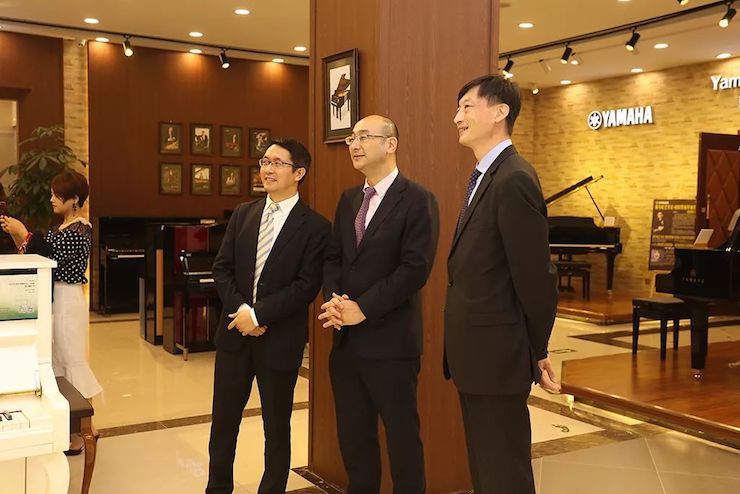 连云港人生就是博钢琴旗舰体验店开业庆典暨人生就是博艺术家鲍释贤钢琴独奏音乐会圆满落幕