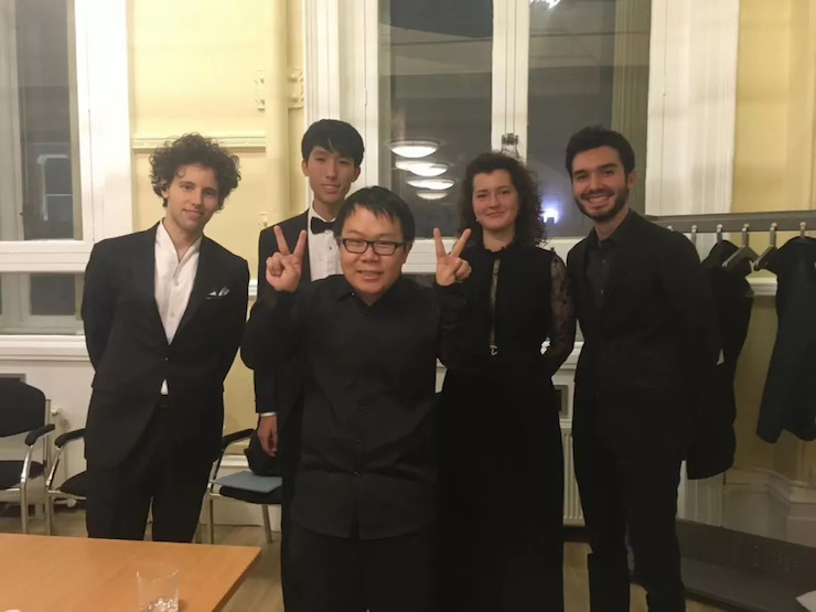 特别喜讯！川音籍学子——王心源荣获利兹国际比赛第三名及最受观众欢迎奖！