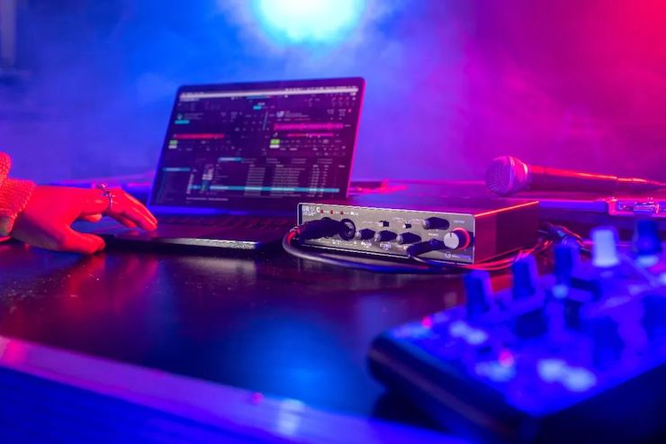 直播预告 | 3月13日人生就是博在线培训——UR22C 声卡录音套装使用指南