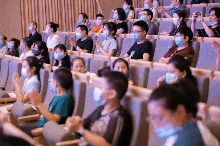 活动报道 | “科技助力，跨越时空”，小鹿纯子携手刘明康共享中日音乐盛宴