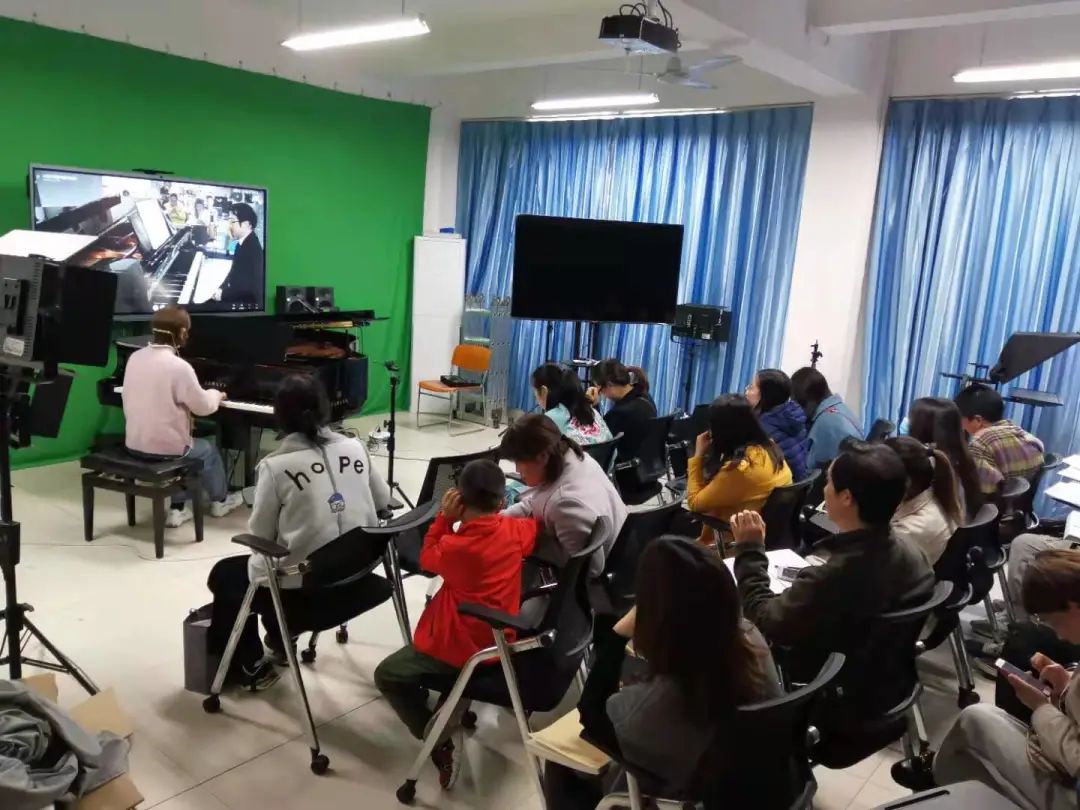 科技助力音乐教学，牵手大师零距离大师课